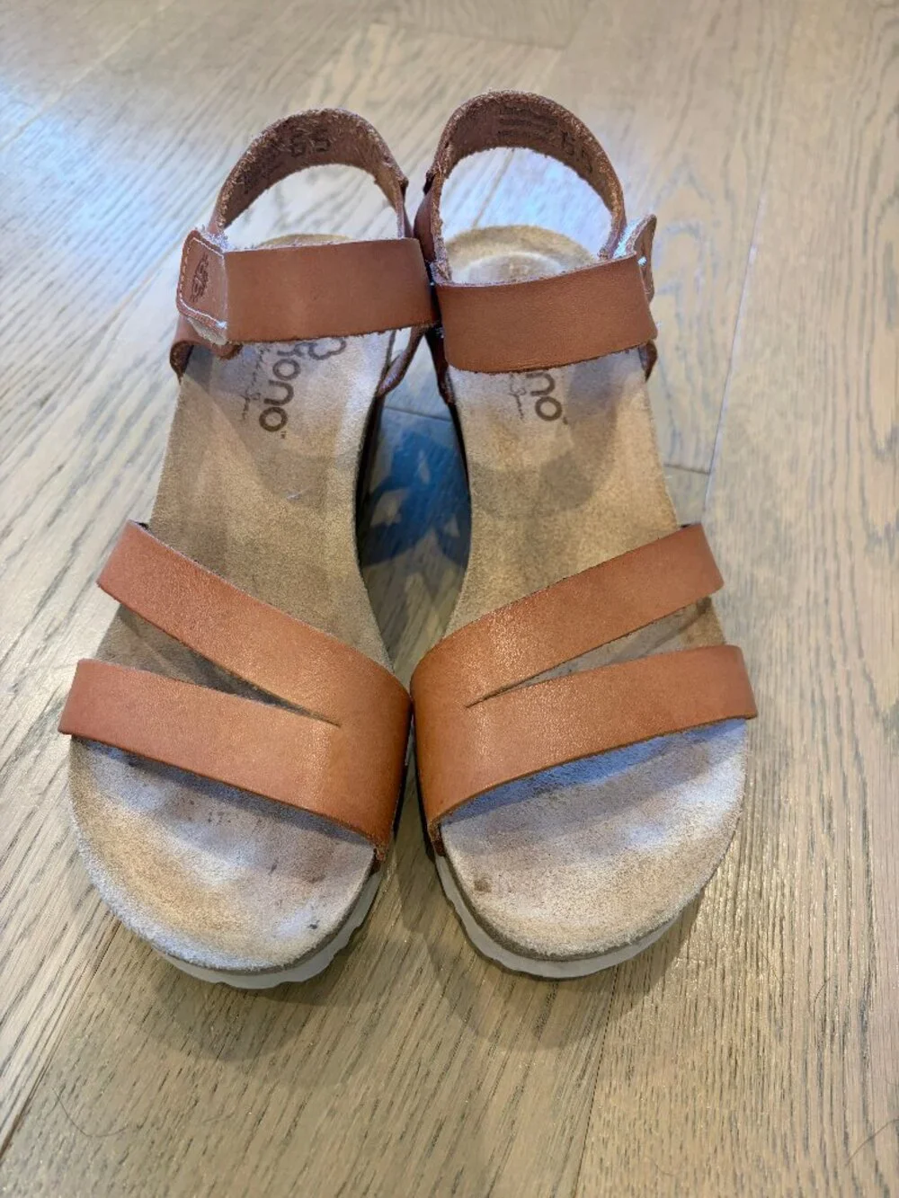 Women's Yokono Tan Wedge Sandals size 6.5
